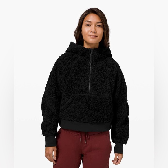 Lululemon Scuba Oversized Sherpa 1/2 Zip in Black - Picture 1 of 2